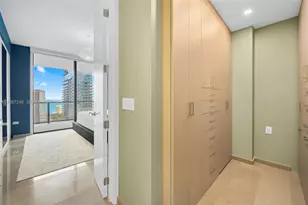 88 SW 7th St, Miami, FL 33130 - Photo 11