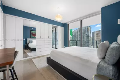 88 SW 7th St #3107, Miami, FL 33130 - Photo 7