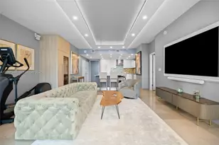 88 SW 7th St, Miami, FL 33130 - Photo 5