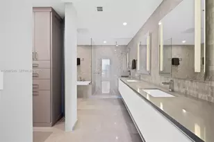 88 SW 7th St, Miami, FL 33130 - Photo 9