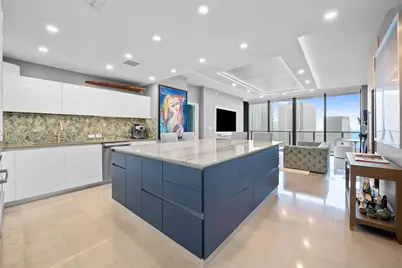88 SW 7th St #3107, Miami, FL 33130 - Photo 1
