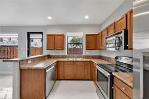 17531 SW 153rd Path, Miami, FL 33187 - Photo 11
