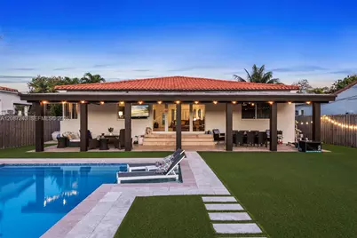 7940 Hawthorne Ave, Miami Beach, FL 33141 - Photo 11