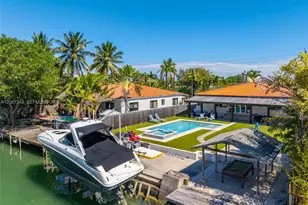 7940 Hawthorne Ave, Miami Beach, FL 33141 - Photo 3