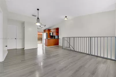 7878 W 29th Ln #202-20, Hialeah, FL 33018 - Photo 23