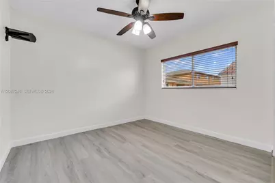 7878 W 29th Ln #202-20, Hialeah, FL 33018 - Photo 15