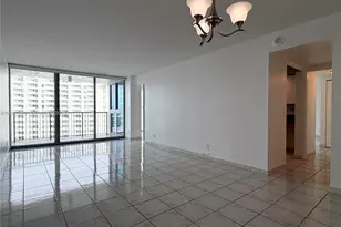2655 Collins Ave, Miami Beach, FL 33140 - Photo 9