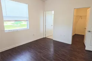 389 NE 5th Pl, Florida City, FL 33034 - Photo 5