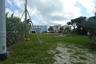 556 Sombrero Beach Rd, Marathon, FL 33050 - Photo 1
