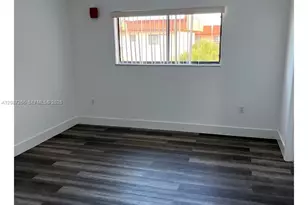 5400 W 21st Ct, Hialeah, FL 33016 - Photo 5