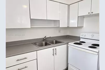 2206 Fillmore St #8, Hollywood, FL 33020 - Photo 3