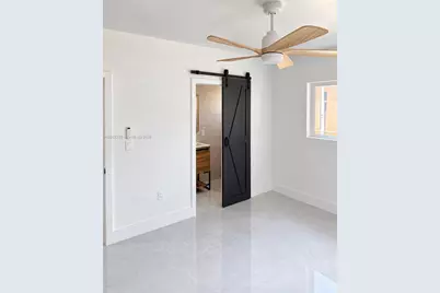 940 NW 67th St, Miami, FL 33150 - Photo 11