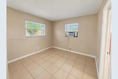 3639 SW 13th Ct #4, Fort Lauderdale, FL 33312 - Photo 7
