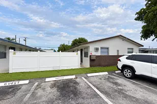 3639 SW 13th Ct, Fort Lauderdale, FL 33312 - Photo 9