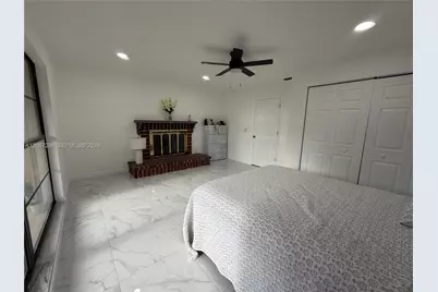 2204 Cherokee Trl, Brandon, FL 33594 - Photo 21