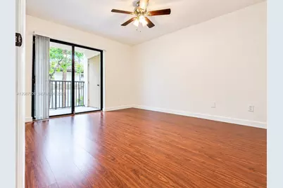 550 S Park Rd #25-8, Hollywood, FL 33021 - Photo 13