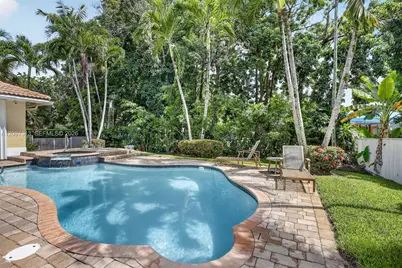 8210 Phoenician Court, Davie, FL 33328 - Photo 67