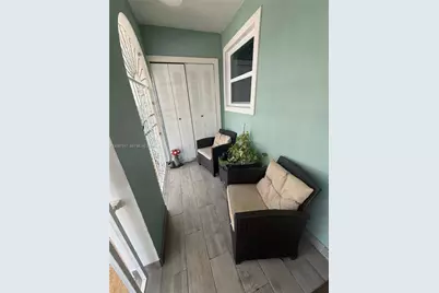 6821 W 2nd Ct, Hialeah, FL 33014 - Photo 13