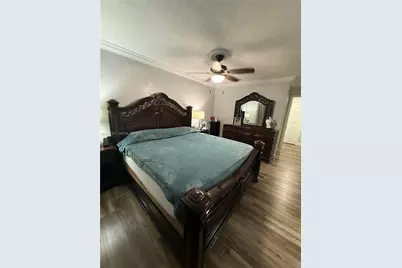 6821 W 2nd Ct, Hialeah, FL 33014 - Photo 7