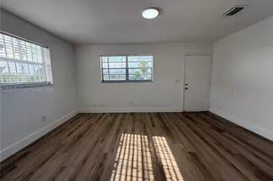 8860 SW 32nd St, Miami, FL 33165 - Photo 7