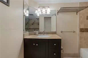 1401 NE 191st St, Miami, FL 33179 - Photo 5