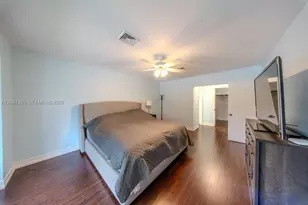 4391 SW 77th Ave, Davie, FL 33328 - Photo 15