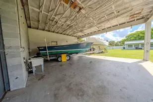 4391 SW 77th Ave, Davie, FL 33328 - Photo 27