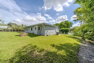 4391 SW 77th Ave, Davie, FL 33328 - Photo 27