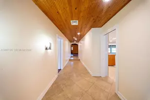 4391 SW 77th Ave, Davie, FL 33328 - Photo 13