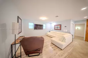 4391 SW 77th Ave, Davie, FL 33328 - Photo 3