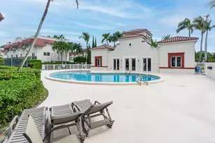 8650 SW 67th Ave, Pinecrest, FL 33156 - Photo 17