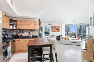350 S Miami Ave, Miami, FL 33130 - Photo 5