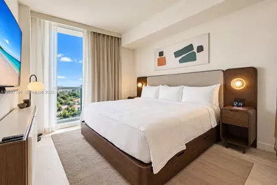 1611 SW 2nd Ave #605, Miami, FL 33129 - Photo 3