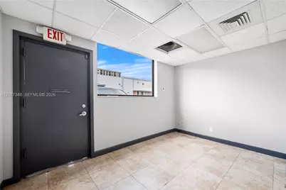 1050 E 24th St, Hialeah, FL 33013 - Photo 19
