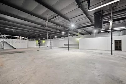 1050 E 24th St, Hialeah, FL 33013 - Photo 13