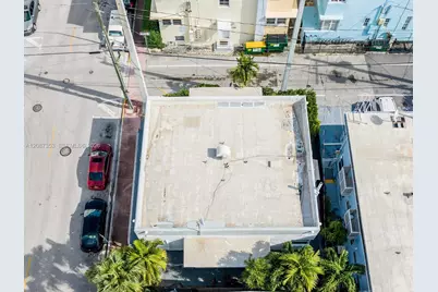 726 8th St, Miami Beach, FL 33139 - Photo 15