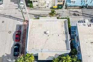 726 8th St, Miami Beach, FL 33139 - Photo 15