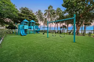 2 Grove Isle Dr, Miami, FL 33133 - Photo 39