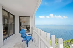 2 Grove Isle Dr, Miami, FL 33133 - Photo 29
