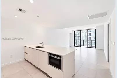 1300 S Miami Ave #2211, Miami, FL 33130 - Photo 5