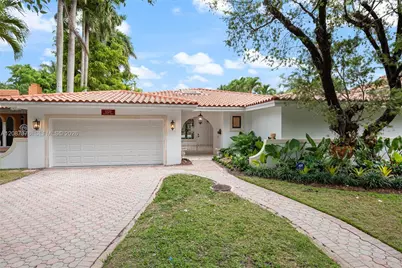 1320 Alhambra Cir #0, Coral Gables, FL 33134 - Photo 33