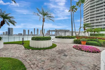 4000 Island Blvd #402, Aventura, FL 33160 - Photo 37