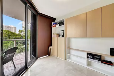4000 Island Blvd #402, Aventura, FL 33160 - Photo 19