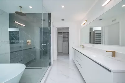 700 NE 24th St #3504, Miami, FL 33137 - Photo 21