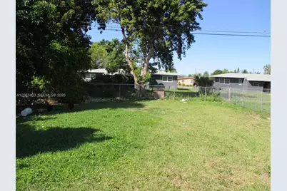 765 NW 12th St, Homestead, FL 33030 - Photo 3