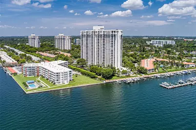 2000 Towerside Ter #1206, Miami, FL 33138 - Photo 57