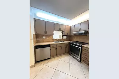 12035 NE 2nd Ave #A302, North Miami, FL 33161 - Photo 3