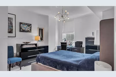 253 NE 2nd St #1910, Miami, FL 33132 - Photo 13