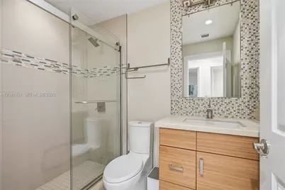3360 NE 165th St, North Miami Beach, FL 33160 - Photo 37