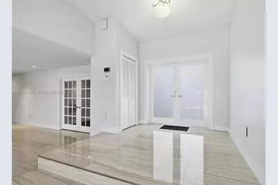 3360 NE 165th St, North Miami Beach, FL 33160 - Photo 9